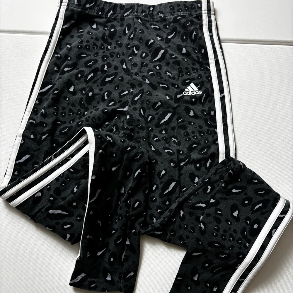 Adidas Women’s Black Cheetah Patterned Leggings with Iconic Three Stripes
